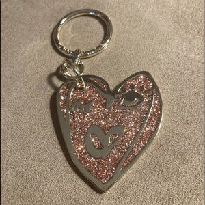 Henri Bender heart keychain